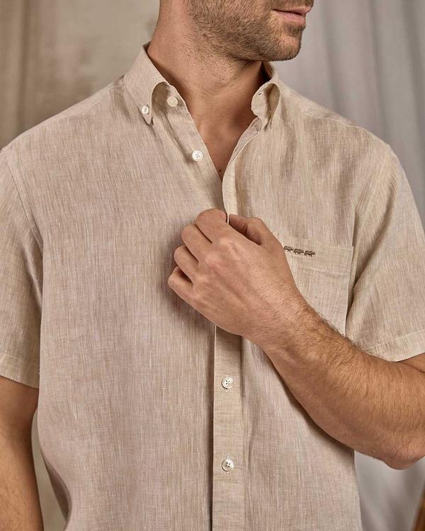 Chemise unie beige Chemise unie beige
