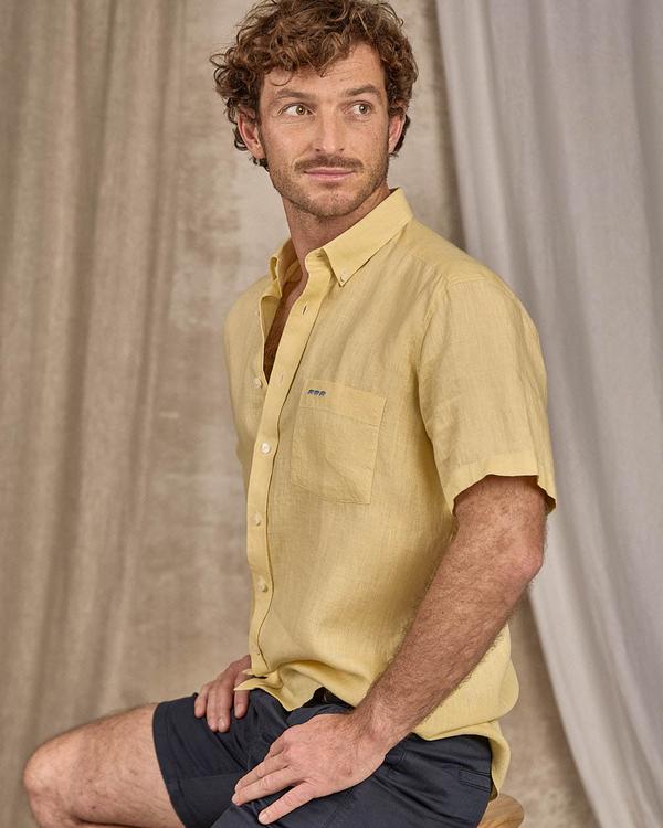Chemise unie jaune Chemise unie jaune