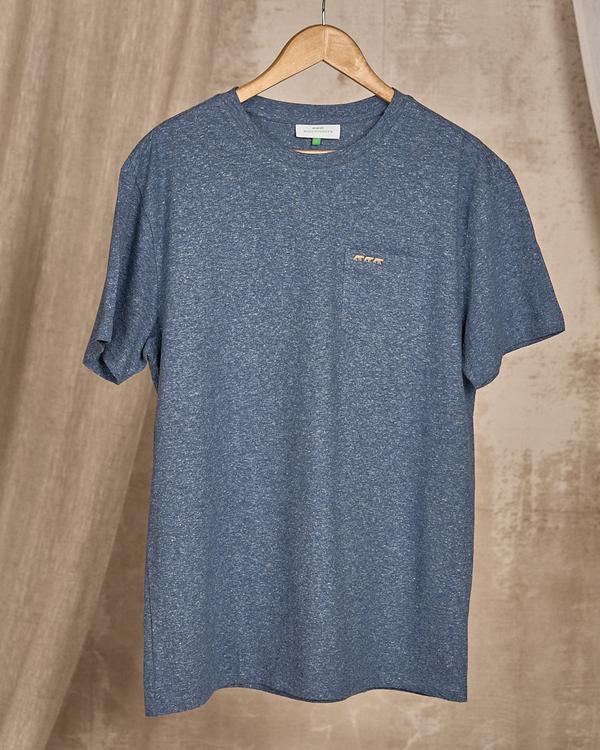 T-shirt poche poitrine rose