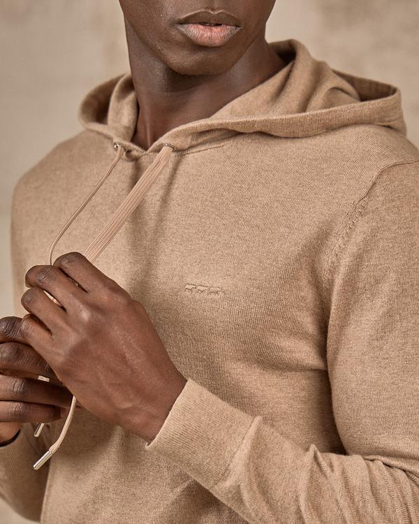 Pull à capuche Edmond beige Pull à capuche Edmond beige