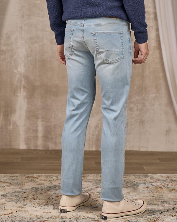 Jean coupe ajustée bleu