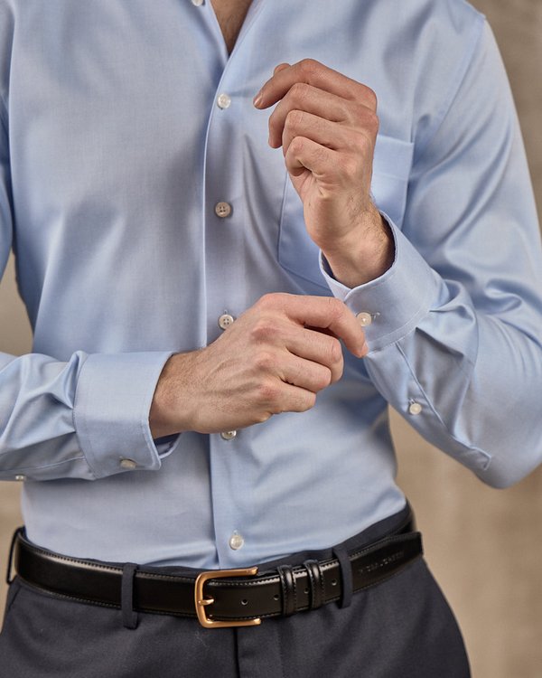 Chemise unie bleu Chemise unie bleu