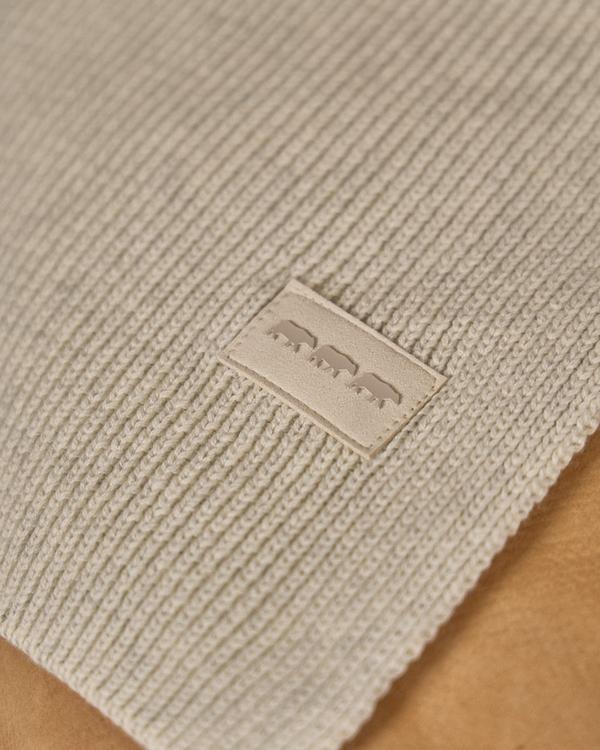 Écharpe unie en tricot