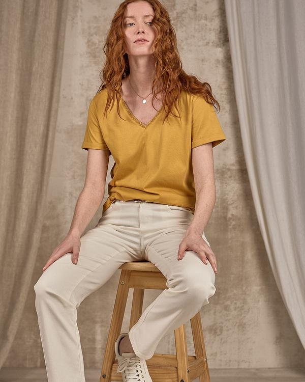 T-shirt col V lurex jaune T-shirt col V lurex jaune
