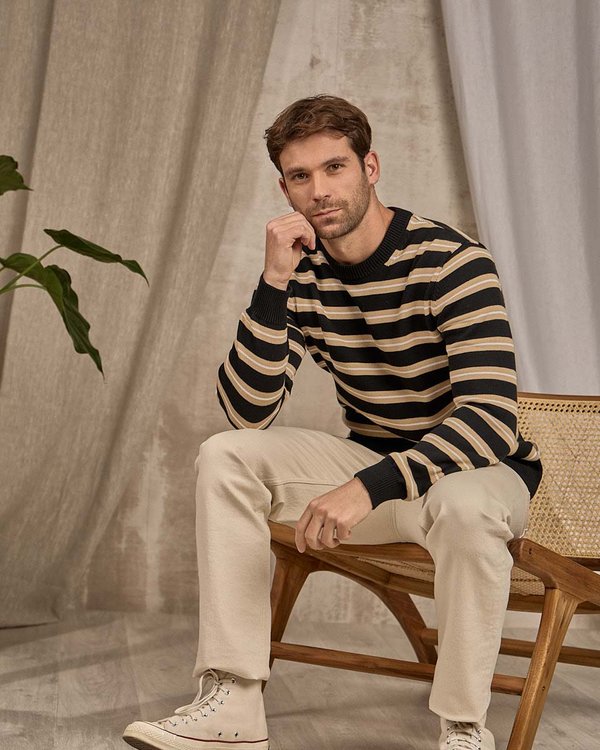 Pull col rond beige Pull col rond beige