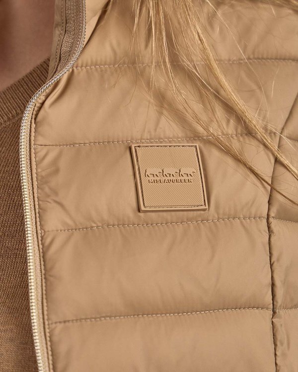 Doudoune sans manches beige Doudoune sans manches beige