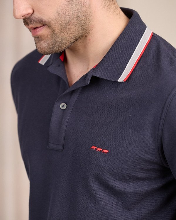 Polo détail col bleu Polo détail col bleu
