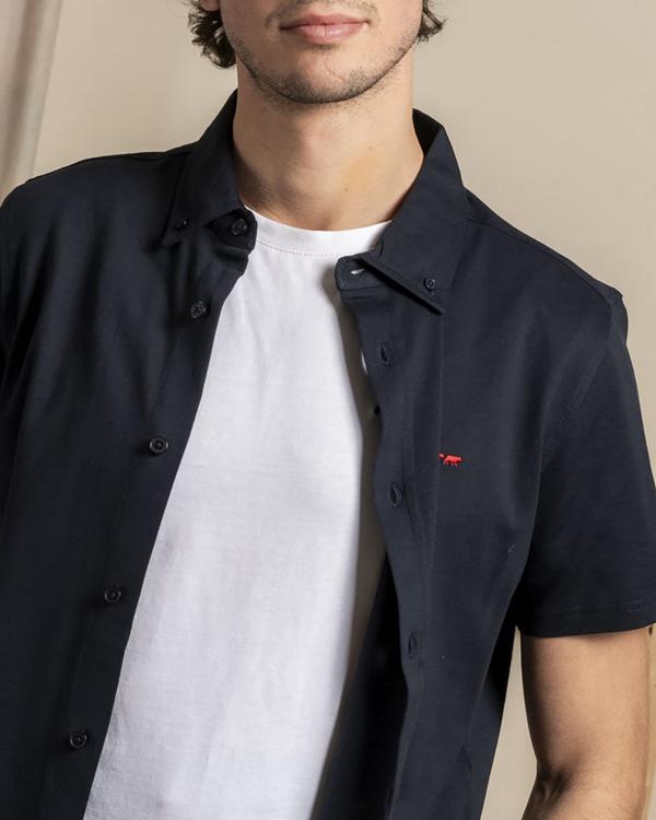 Chemise manches courtes unie broderie trois vaches 100% Coton Chemise manches courtes unie broderie trois vaches 100% Coton