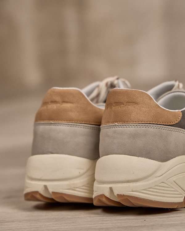 Chaussures Curtys gris Chaussures Curtys gris