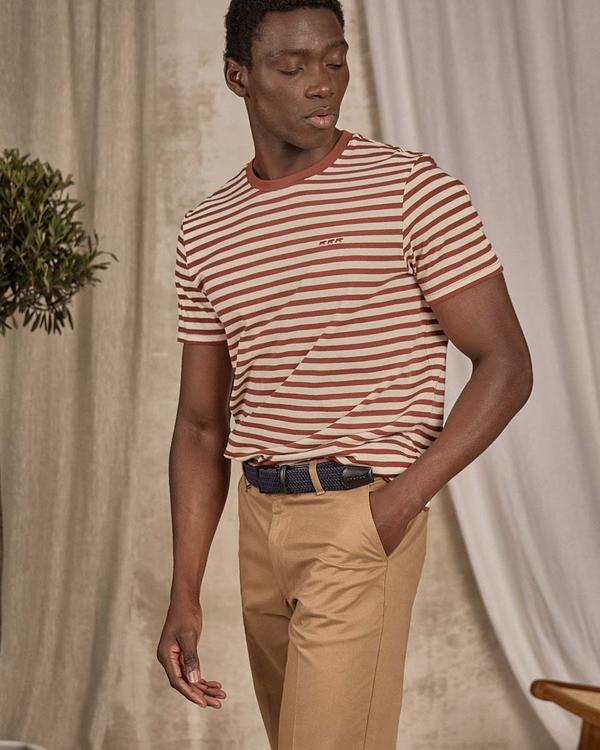 T-shirt rayé rouge T-shirt rayé rouge