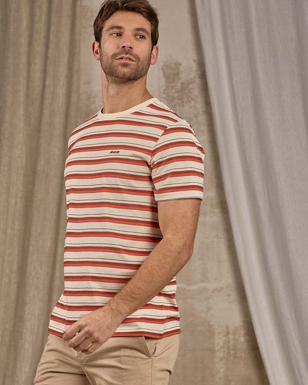 T-shirt rayé rouge T-shirt rayé rouge