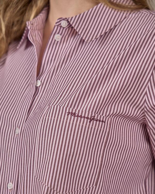 Chemise fines rayures rouge Chemise fines rayures rouge