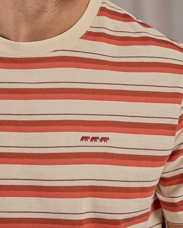 T-shirt rayé rouge T-shirt rayé rouge