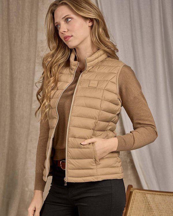 Doudoune sans manches beige Doudoune sans manches beige